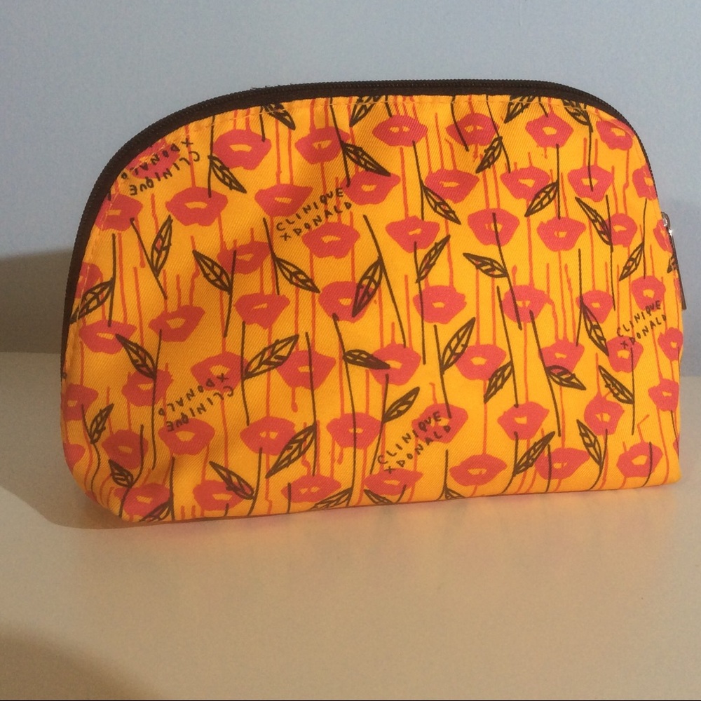 Clinique Donald Pliner Floral Storage Case Zip Bag